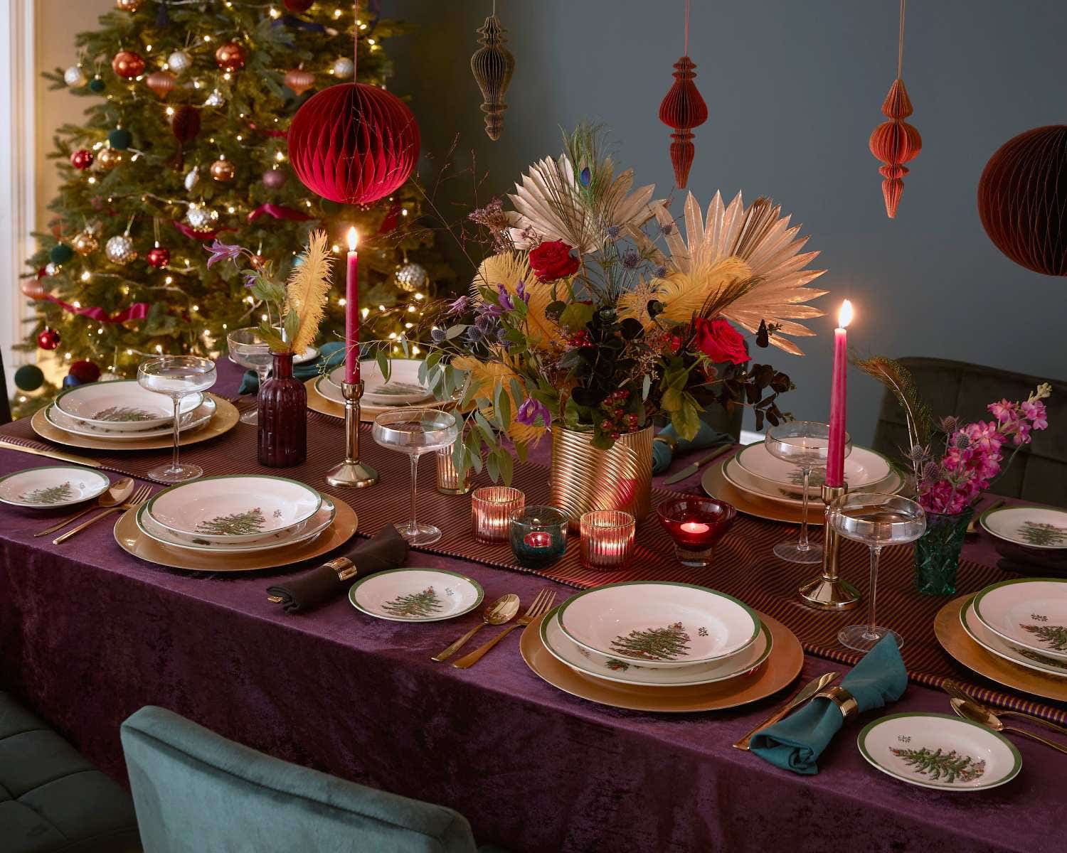 How to create the perfect festive setting at home